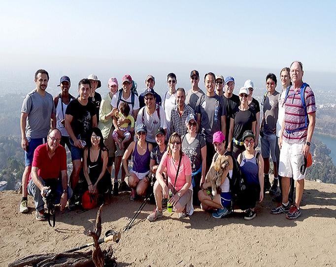 hollywood-sign-hike-group-pic